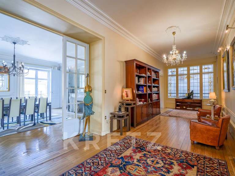Appartement Nantes - 4 chambres - 307m²