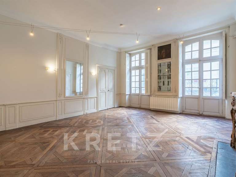Apartment Nantes - 4 bedrooms - 198m²