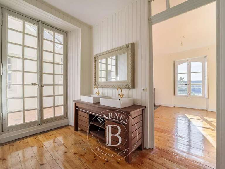 Apartment Nantes - 4 bedrooms - 264m²