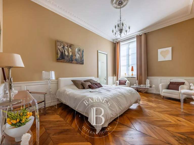 Appartement Nantes - 3 chambres - 227m²