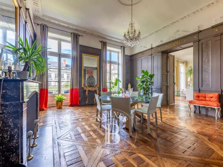 Appartement Nantes - 3 chambres - 227m²