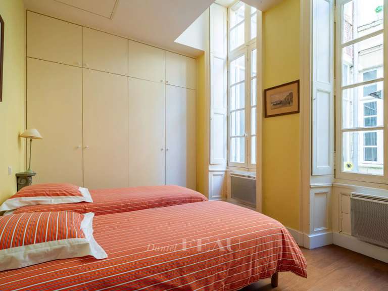 Apartment Nantes - 4 bedrooms - 228m²