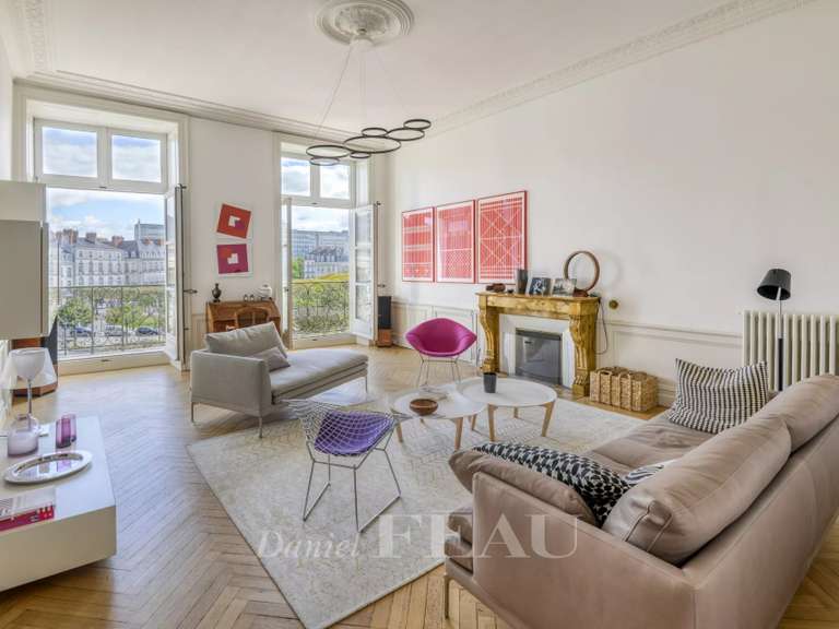 Appartement Nantes - 3 chambres - 198m²