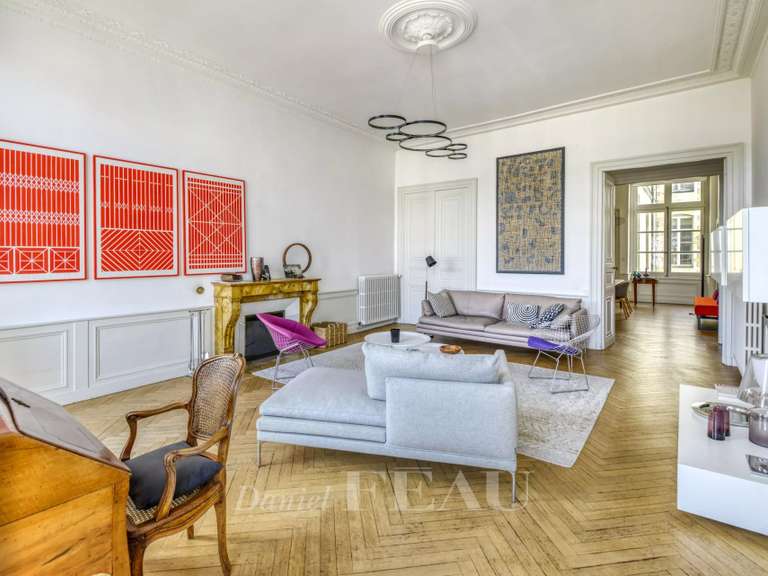 Appartement Nantes - 3 chambres - 198m²