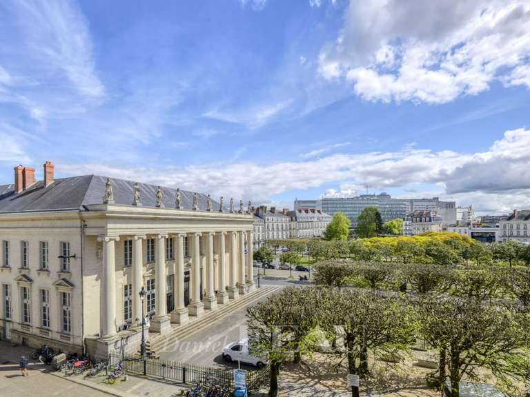 Appartement Nantes - 3 chambres - 198m²