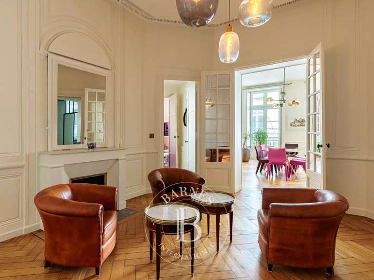 Apartment Nantes - 3 bedrooms - 214m²