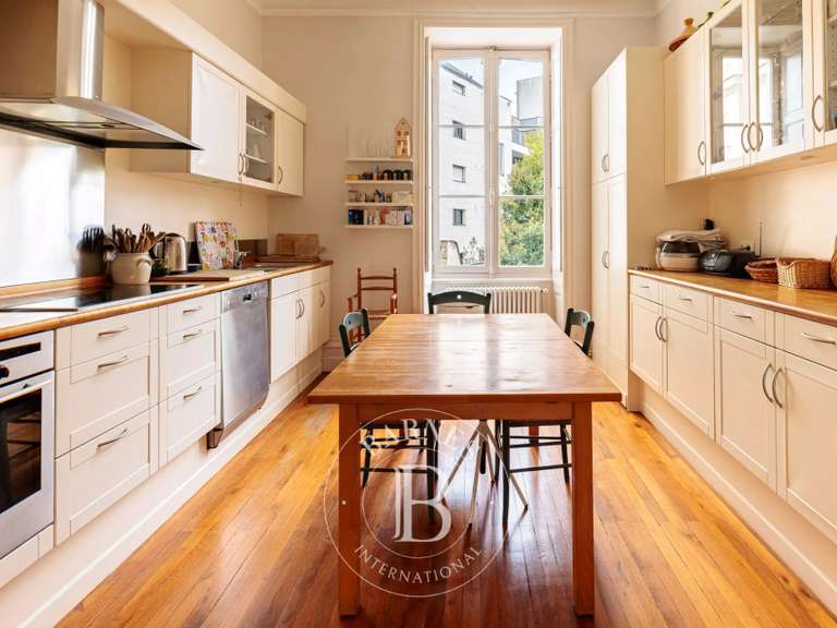 Appartement Nantes - 5 chambres - 216m²
