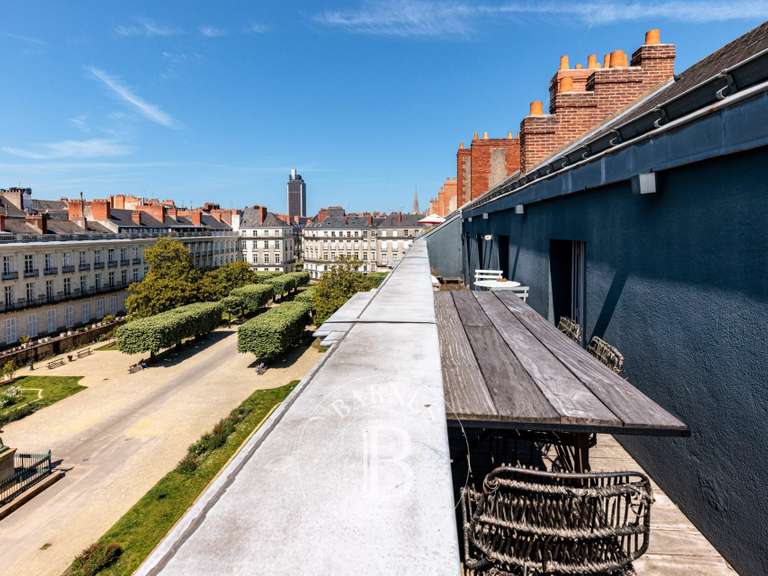 Apartment Nantes - 4 bedrooms - 175m²