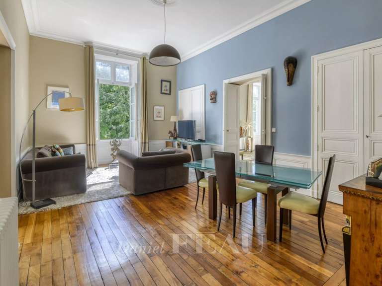 Appartement Nantes - 5 chambres - 336m²