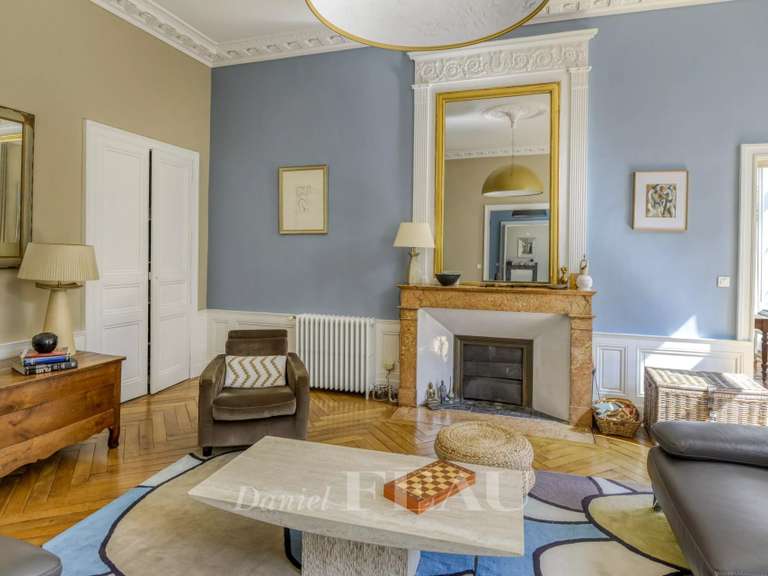 Appartement Nantes - 5 chambres - 336m²