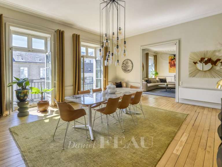 Appartement Nantes - 5 chambres - 250m²