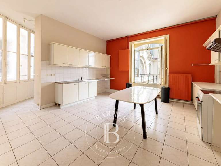 Apartment Nantes - 5 bedrooms - 202m²
