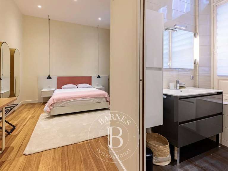 Appartement Nantes - 3 chambres - 214m²