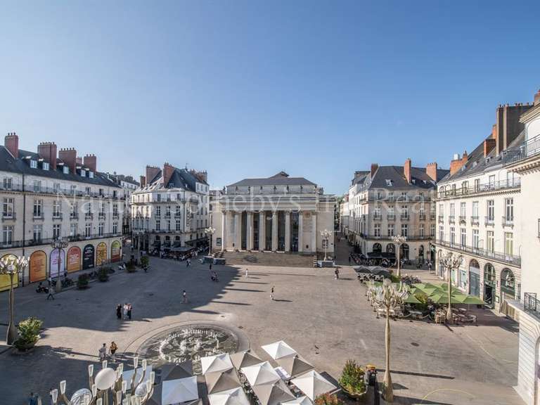 Appartement Nantes - 4 chambres - 237m²