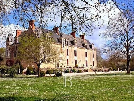 Sale Castle Nantes - 22 bedrooms