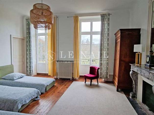 Château Nantes - 9 chambres - 1000m²