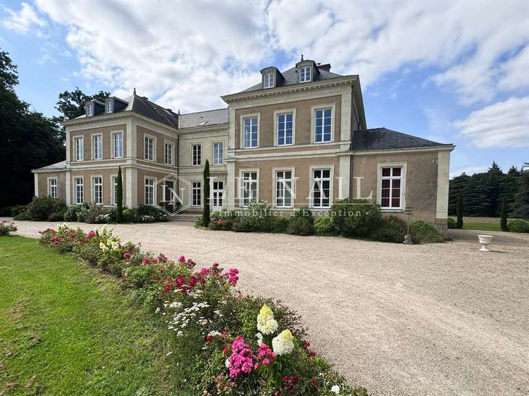 Château Nantes - 9 chambres - 1000m²