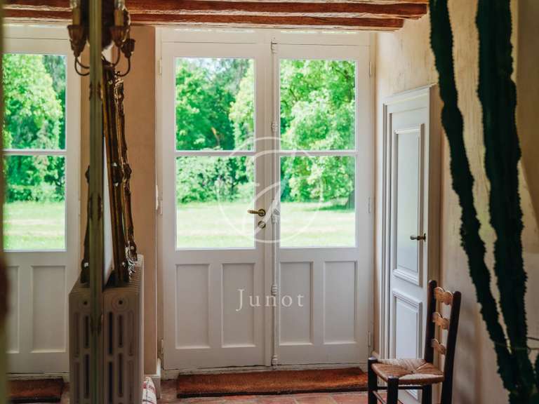 Castle Nantes - 5 bedrooms - 447m²