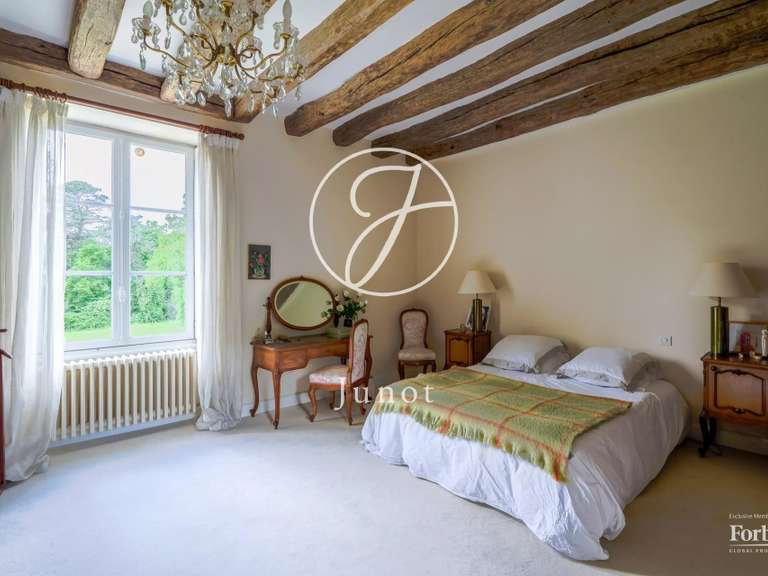 Castle Nantes - 5 bedrooms - 447m²