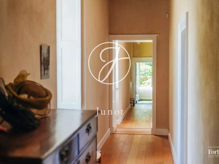 Castle Nantes - 5 bedrooms - 447m²