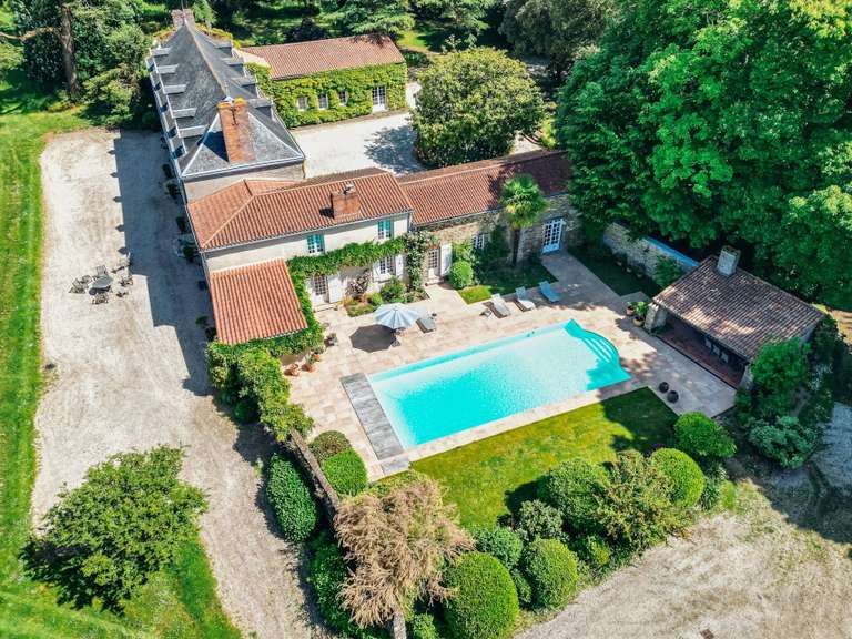 Château Nantes - 5 chambres - 447m²