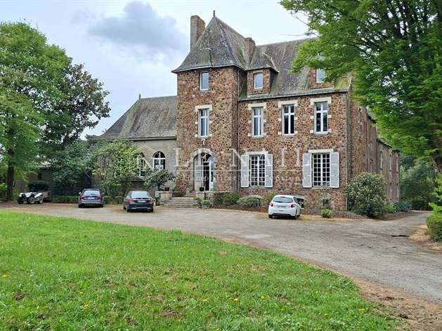 Castle Nantes - 13 bedrooms - 700m²
