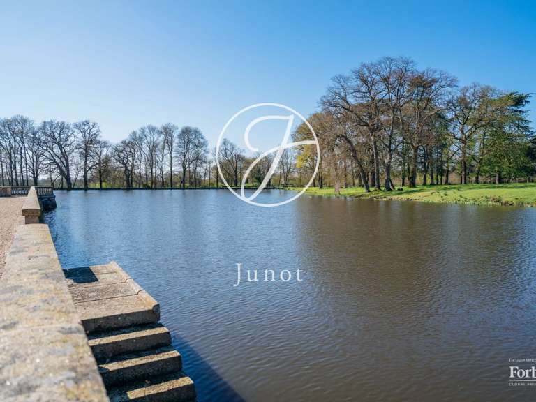 Château Nantes - 12 chambres - 2000m²