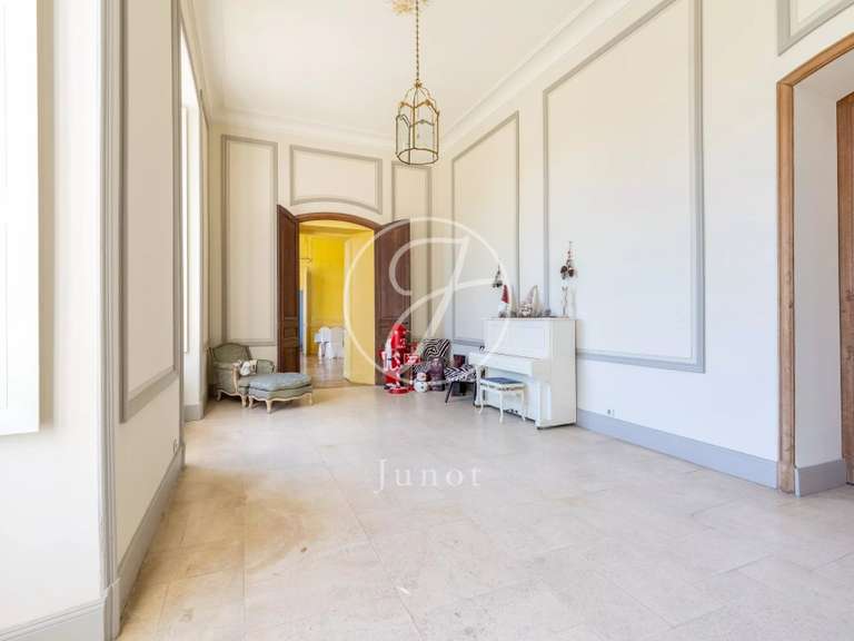 Château Nantes - 12 chambres - 2000m²