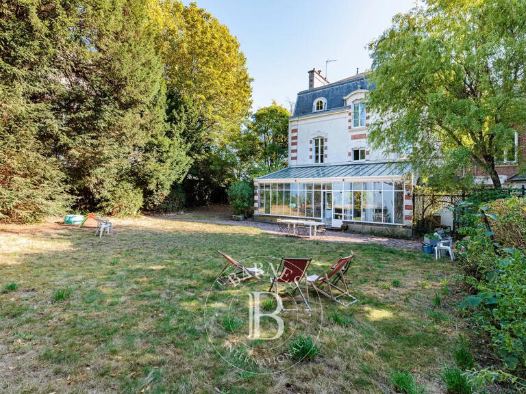 Sale House Nantes - 8 bedrooms