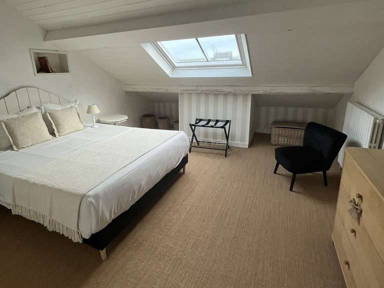 Maison Nantes - 12 chambres - 675m²