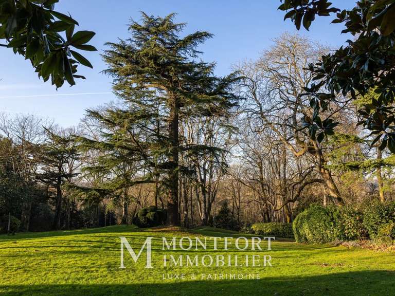 House Nantes - 8 bedrooms - 477m²