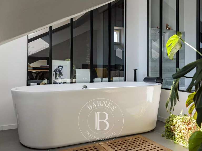 Maison Nantes - 6 chambres - 448m²