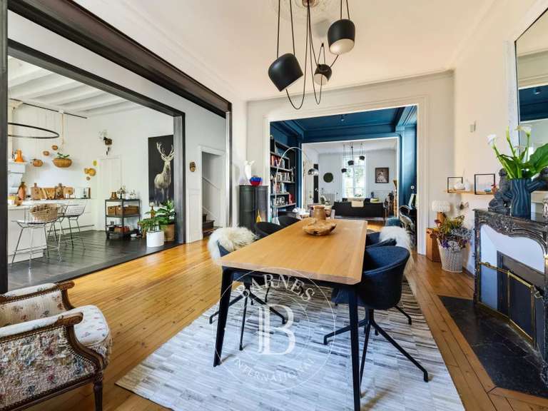 Maison Nantes - 6 chambres - 448m²