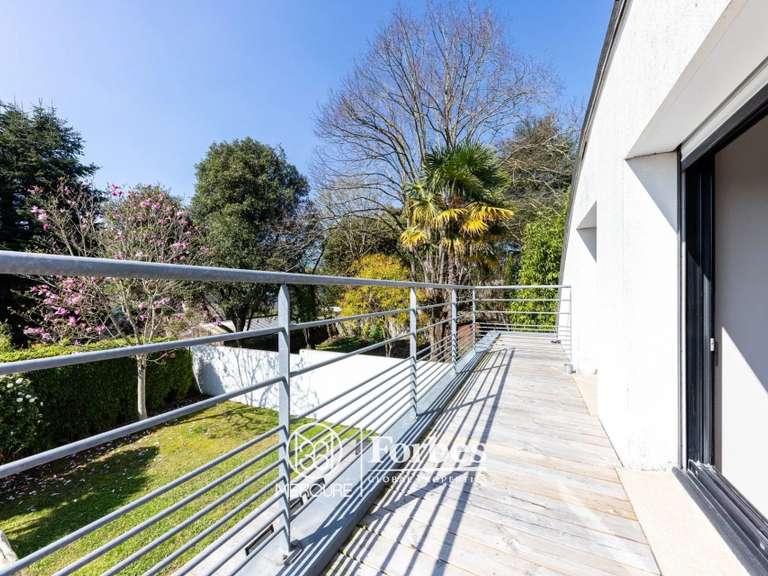Maison Nantes - 4 chambres - 168m²