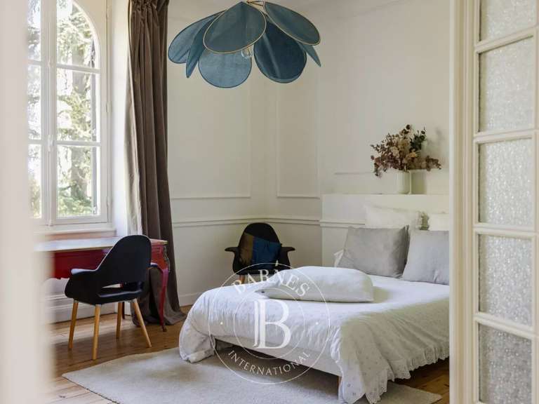 Maison Nantes - 7 chambres - 564m²