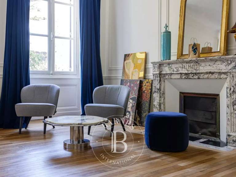 Maison Nantes - 7 chambres - 564m²