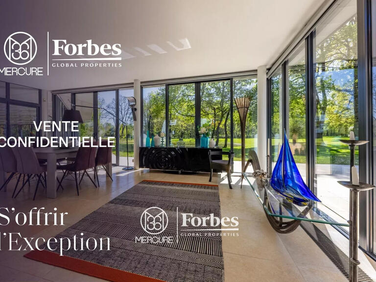 Maison Nantes - 4 chambres - 651m²