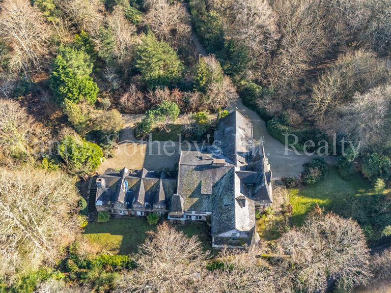 Maison Nantes - 9 chambres - 670m²