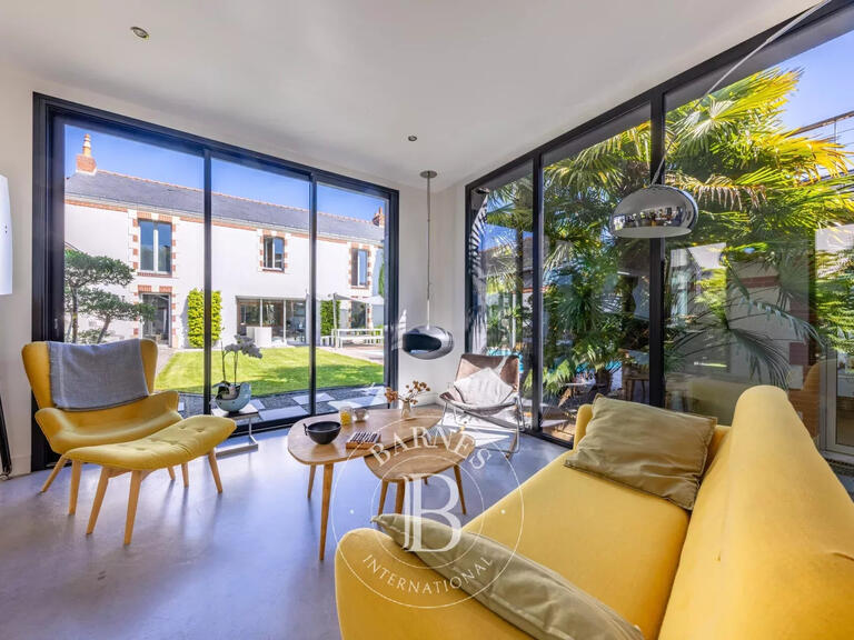 Maison Nantes - 5 chambres - 293m²
