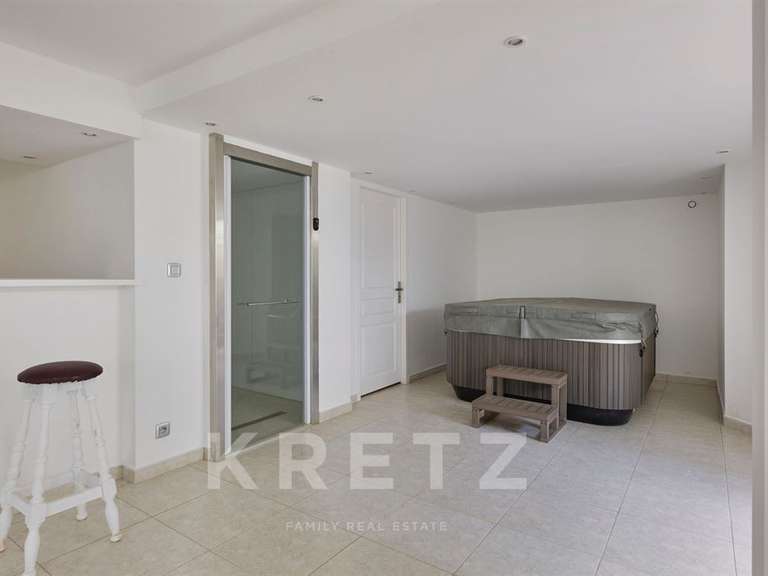 House Nantes - 4 bedrooms - 275m²
