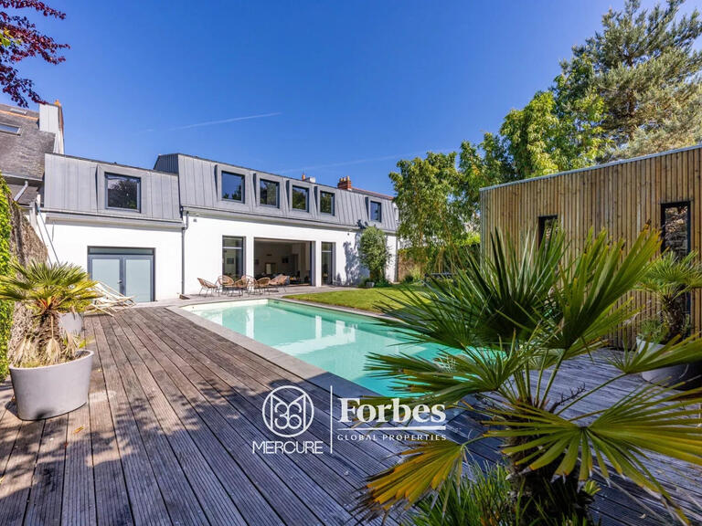 Maison Nantes - 5 chambres - 291m²