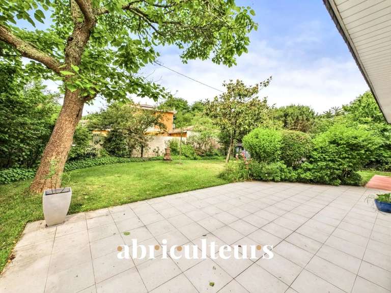 Maison Nantes - 6 chambres - 205m²