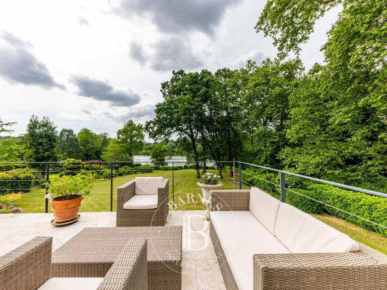 Maison Nantes - 4 chambres - 247m²