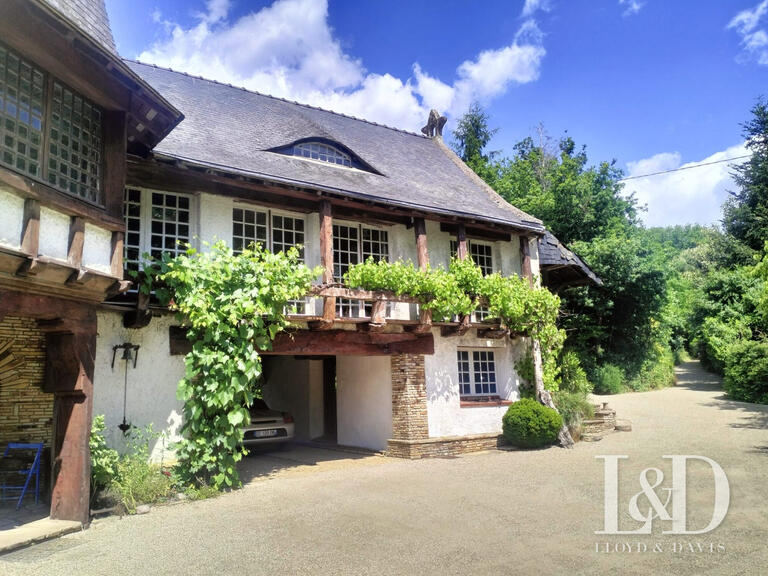 Maison Nantes - 9 chambres - 680m²