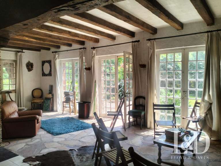 Maison Nantes - 9 chambres - 680m²