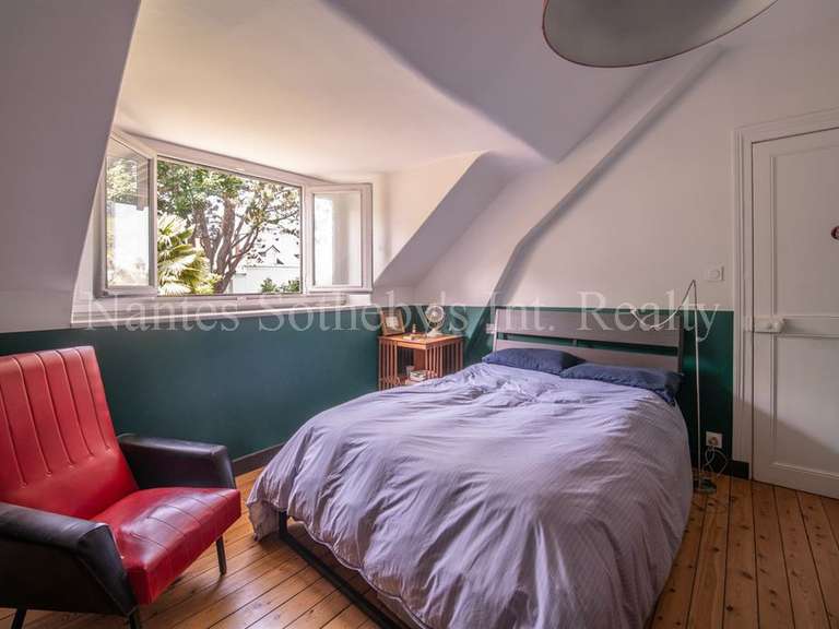 Maison Nantes - 5 chambres - 161m²