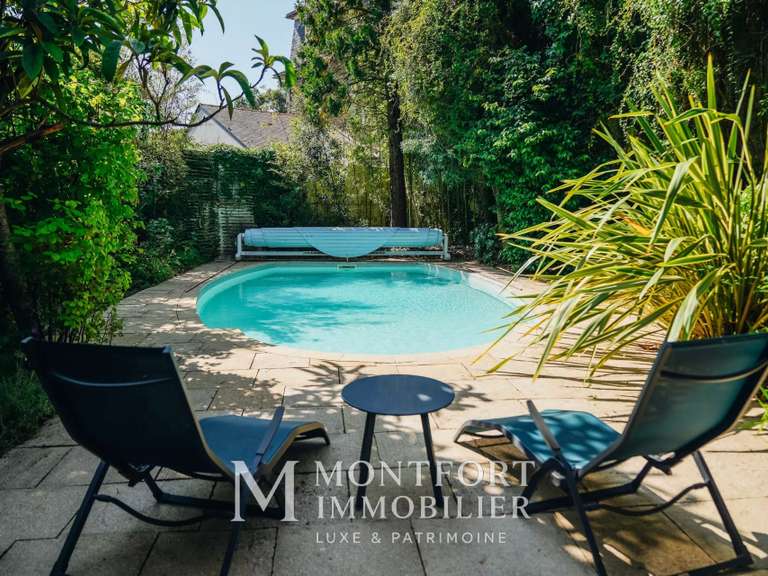 Maison Nantes - 7 chambres - 295m²