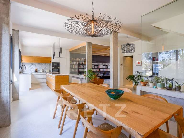Maison Nantes - 5 chambres - 232m²