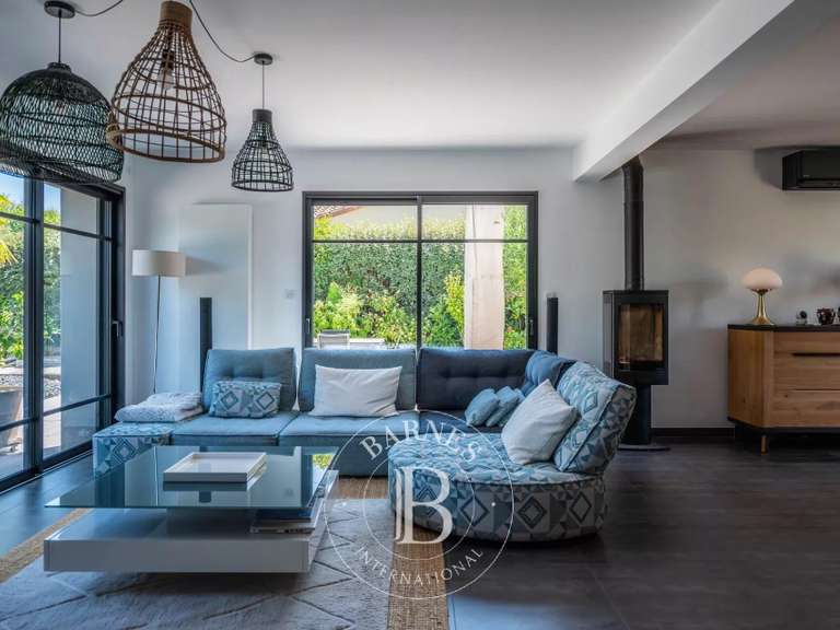 Maison Nantes - 5 chambres - 181m²