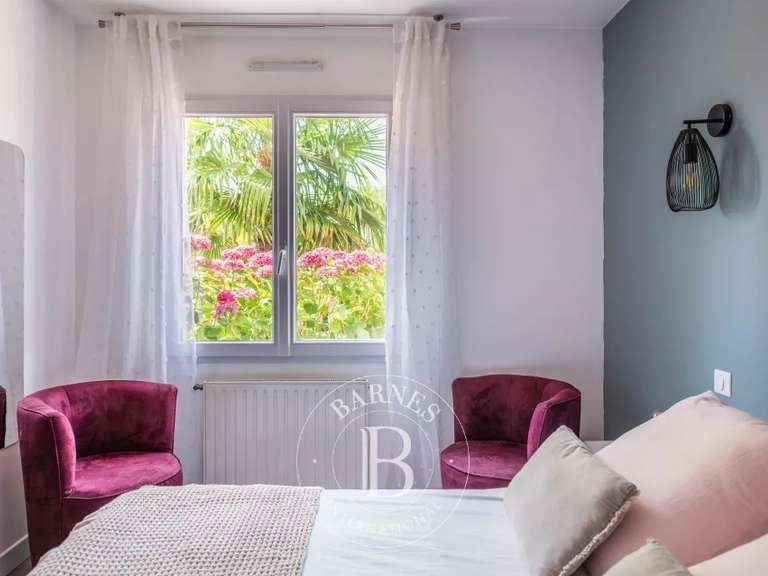 Maison Nantes - 5 chambres - 181m²